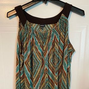 Women’s sleeveless blouse